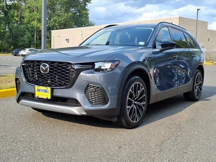 2025 Mazda CX-70 Premium photo 1