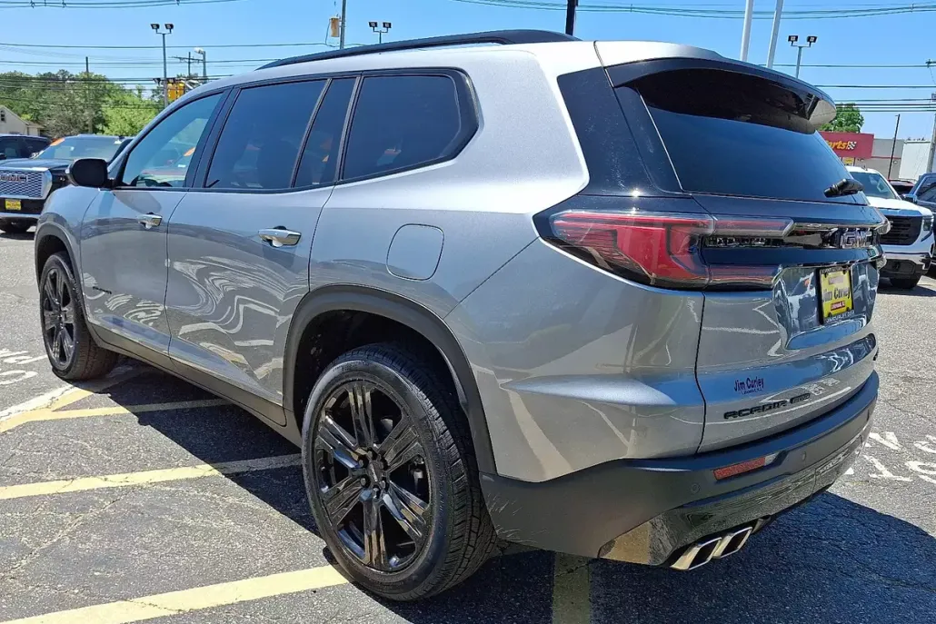 2025 Gmc Acadia Elevation photo 1