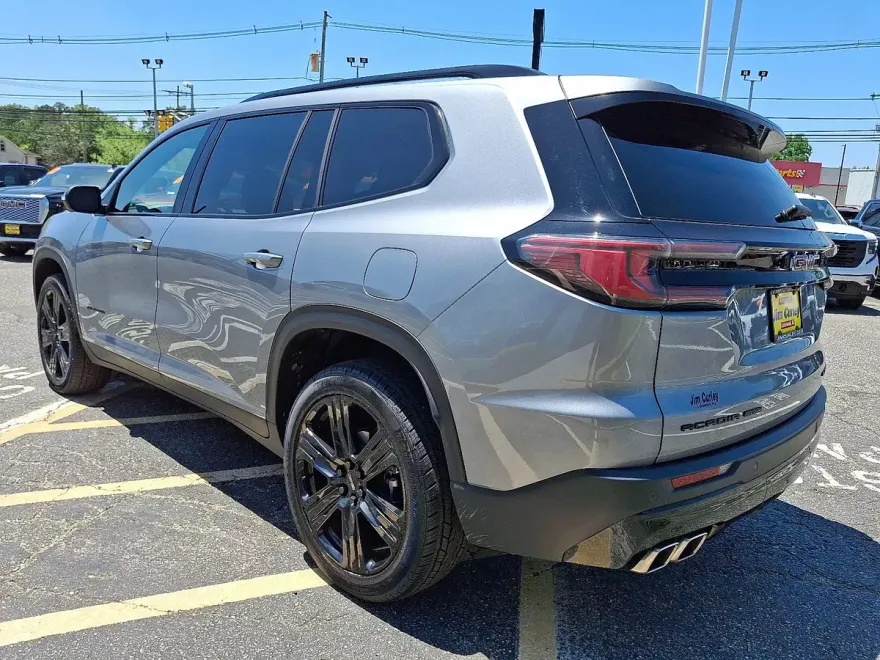 2025 Gmc Acadia Elevation photo 1