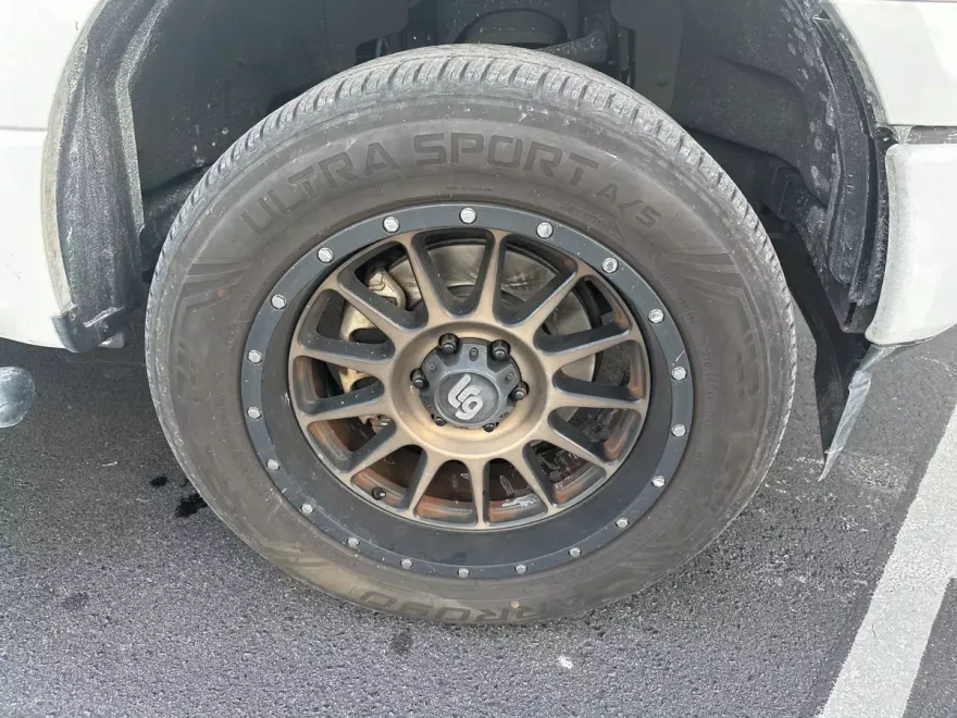 2018 Ford F-150 XL photo 1