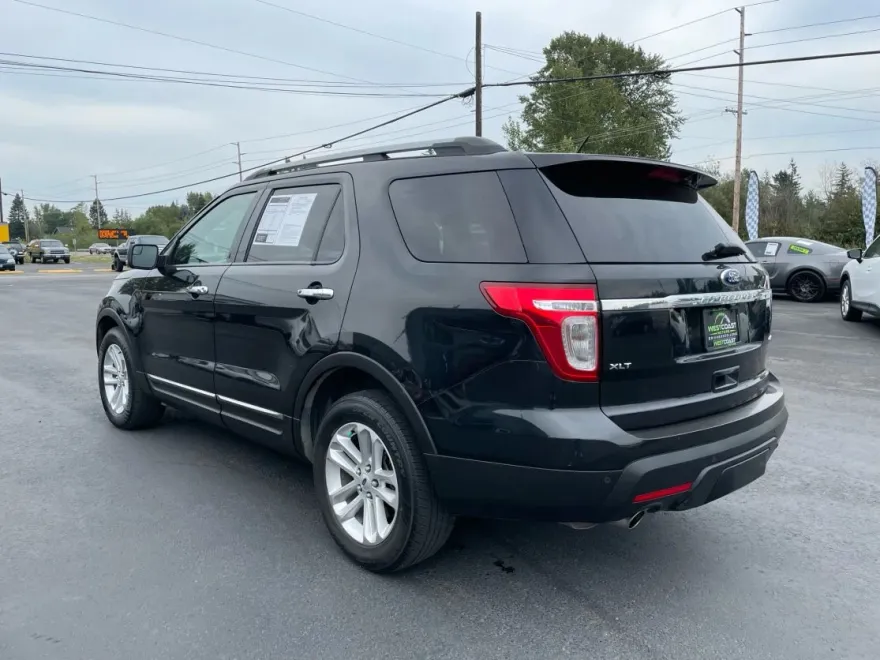 2012 Ford Explorer XLT Sport photo 1