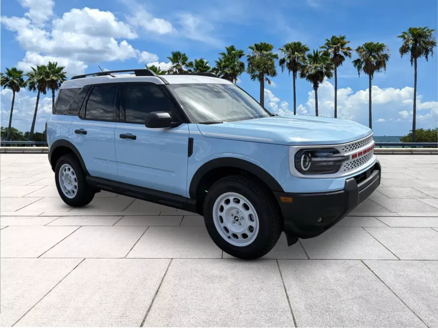 2025 Ford Bronco Sport Heritage photo 1