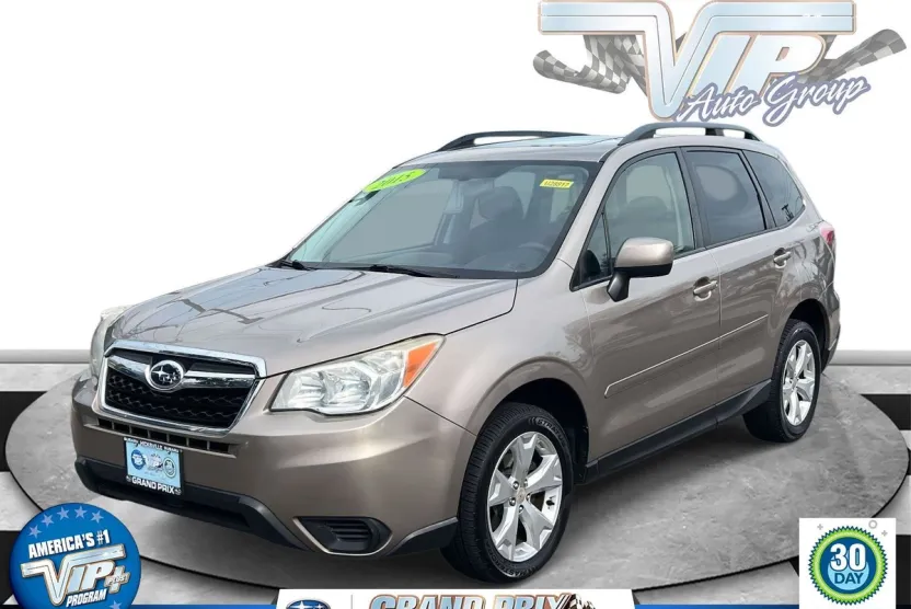 2015 Subaru Forester 2.5i Premium photo 1