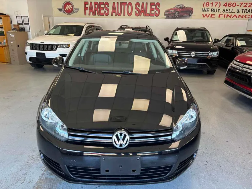 2014 Volkswagen Jetta SportWagen TDI photo 1