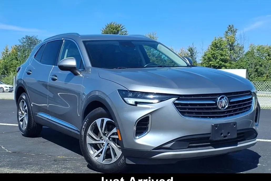 2023 Buick Envision Essence photo 1