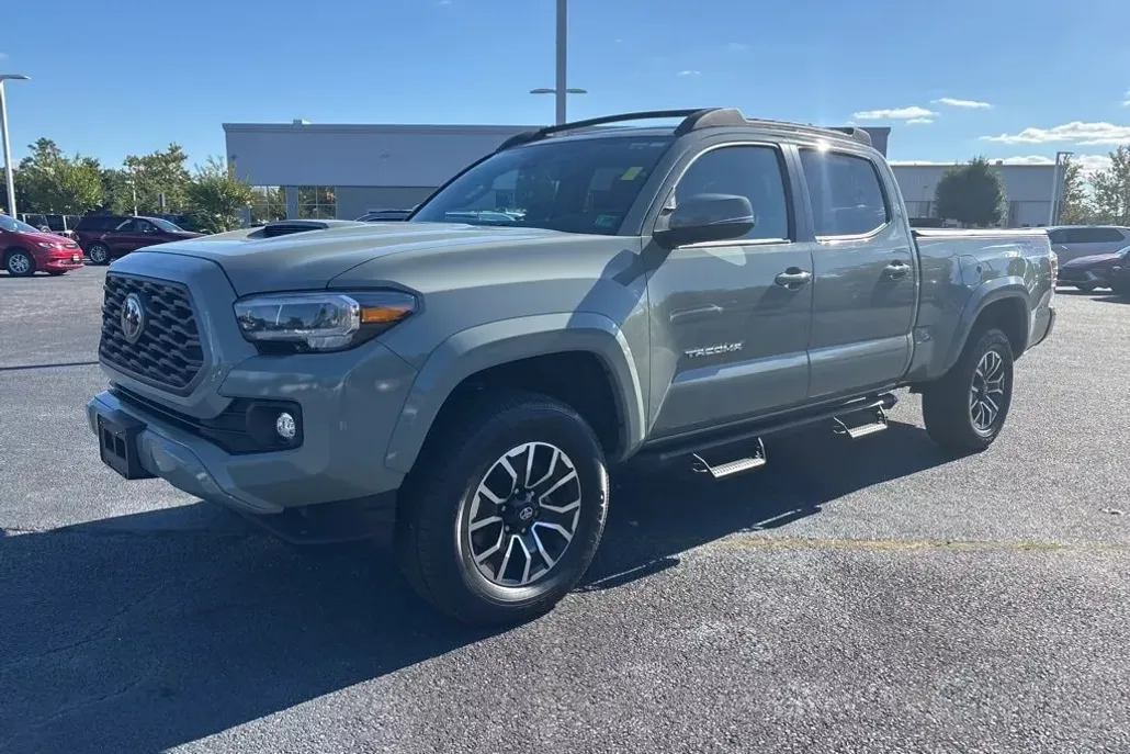 2023 Toyota Tacoma TRD Sport Long Bed photo 1