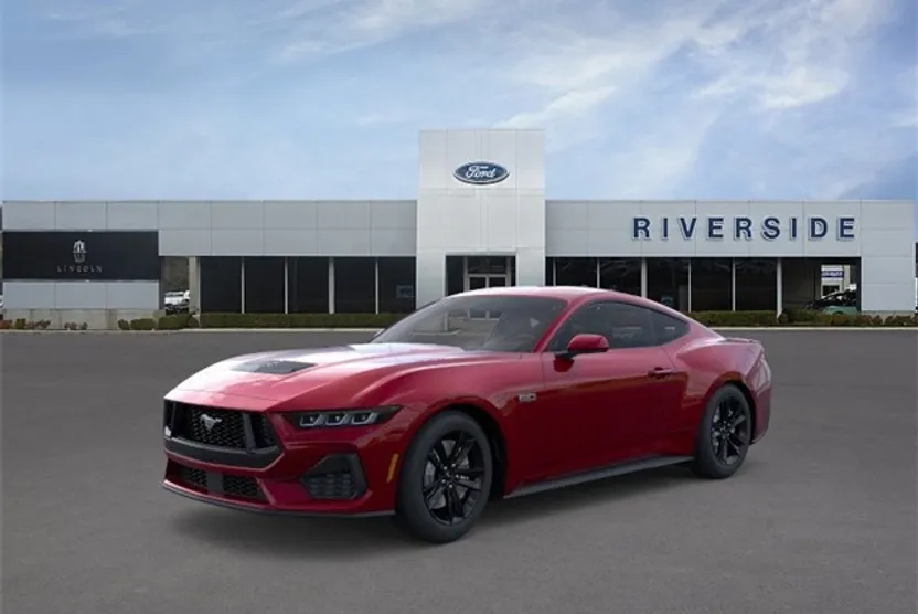 2025 Ford Mustang GT photo 1