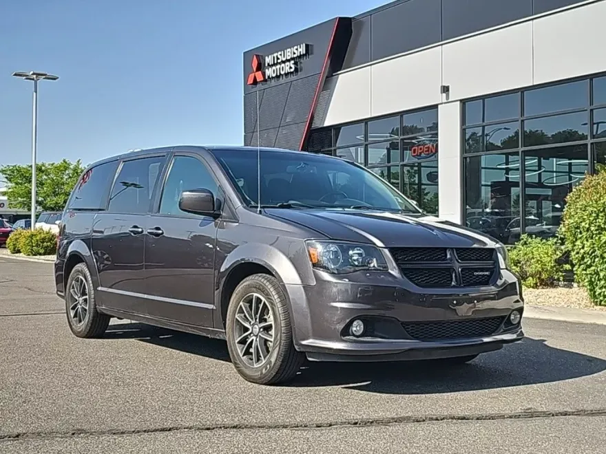 2018 Dodge Grand Caravan SE photo 1