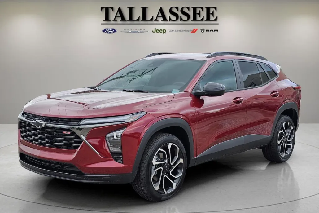 2025 Chevrolet Trax photo 1