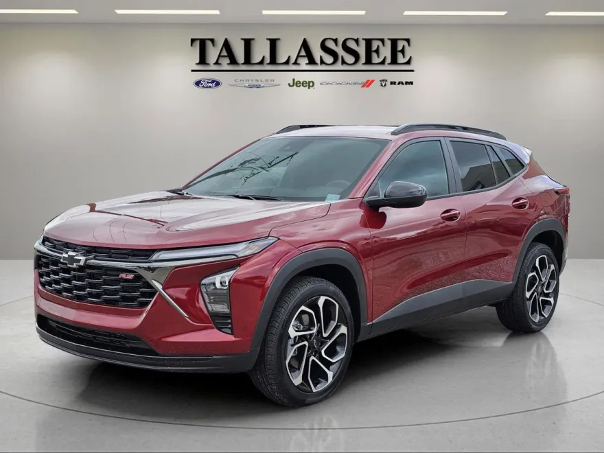 2025 Chevrolet Trax photo 1