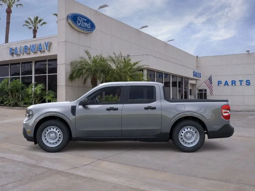 2025 Ford Maverick XL photo 1