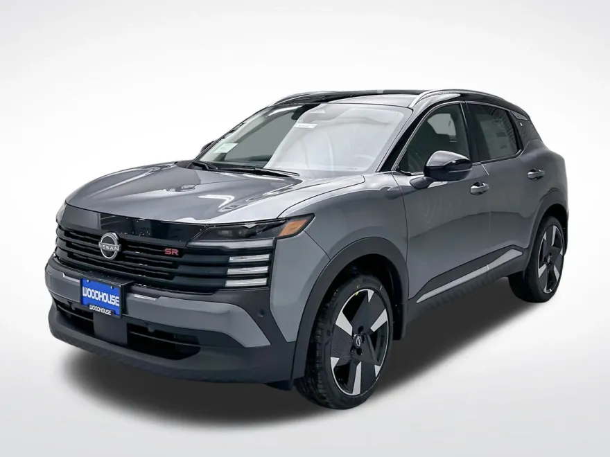 2025 Nissan Kicks SR photo 1