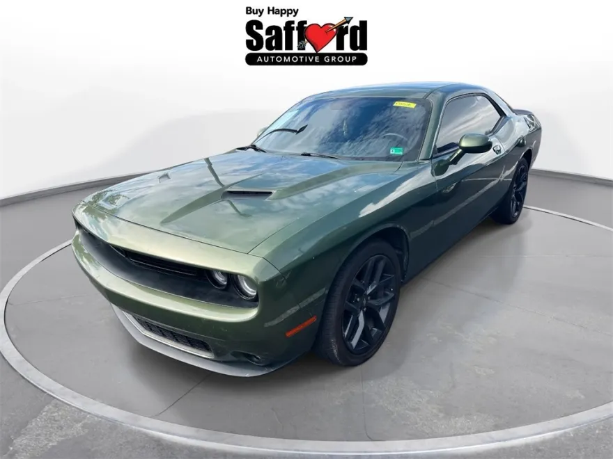 2020 Dodge Challenger SXT photo 1