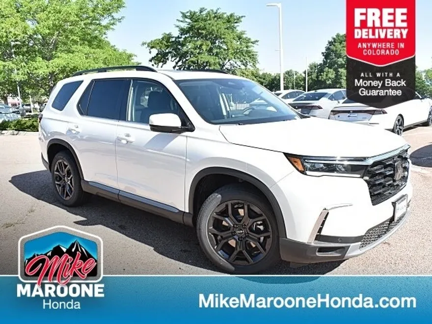 2025 Honda Pilot Touring photo 1