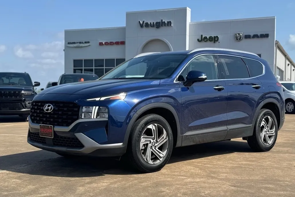 2023 Hyundai Santa Fe SEL photo 1