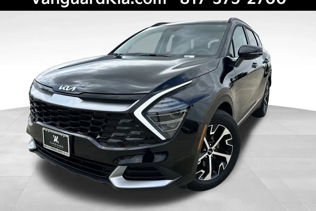 2025 Kia Sportage EX photo 1