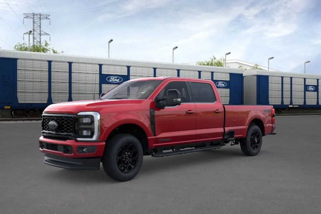 2026 Ford F-350 Lariat photo 1