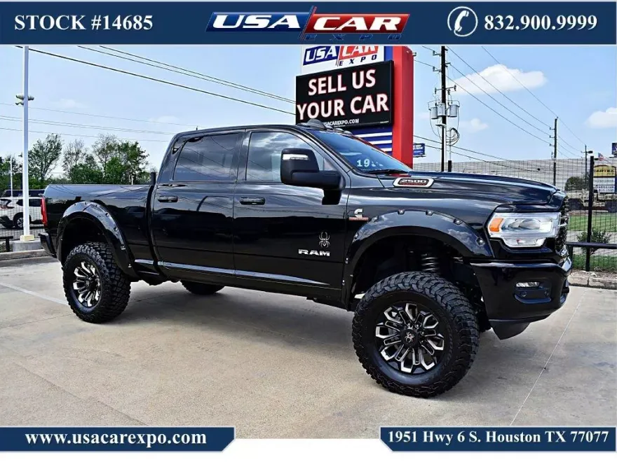 2023 Ram 2500 Tradesman photo 1