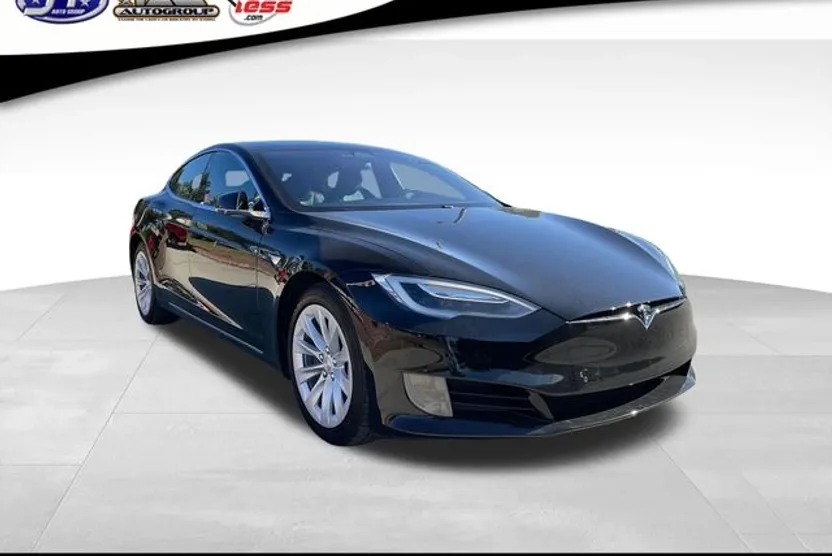 2017 Tesla Model S 60 photo 1
