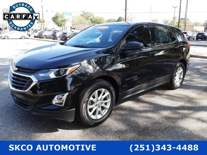 2018 Chevrolet Equinox LS photo 1