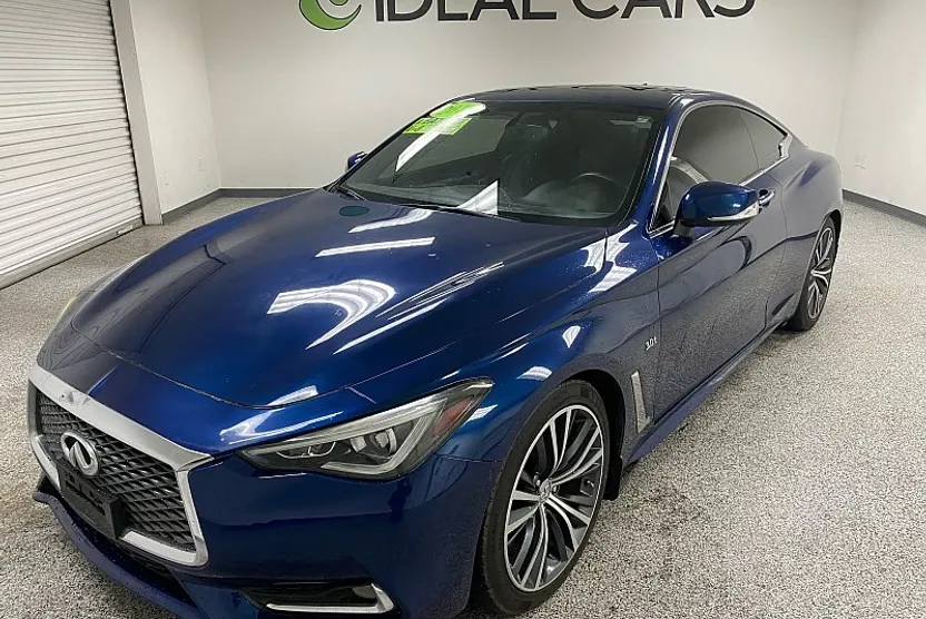 2018 Infiniti Q60 3.0t Luxe photo 1