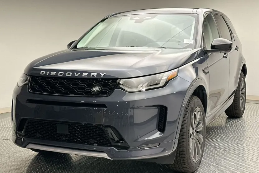 2025 Land Rover Discovery Sport S photo 1