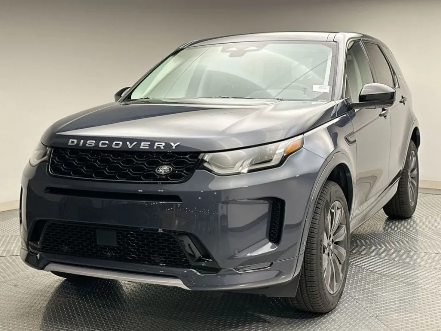 2025 Land Rover Discovery Sport S photo 1