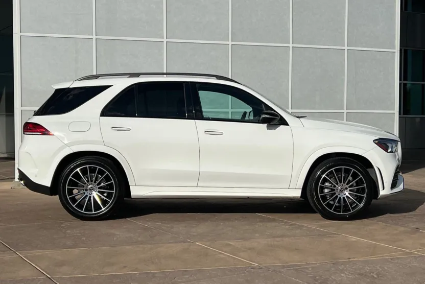 2022 Mercedes Benz GLE 350 4MATIC photo 1