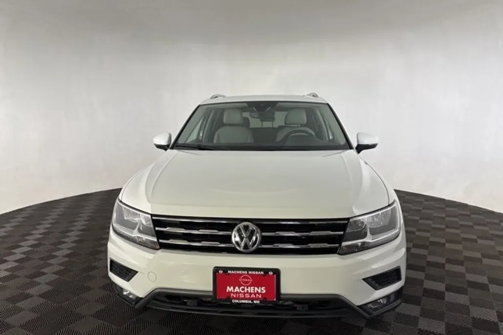 2021 Volkswagen Tiguan SEL photo 1