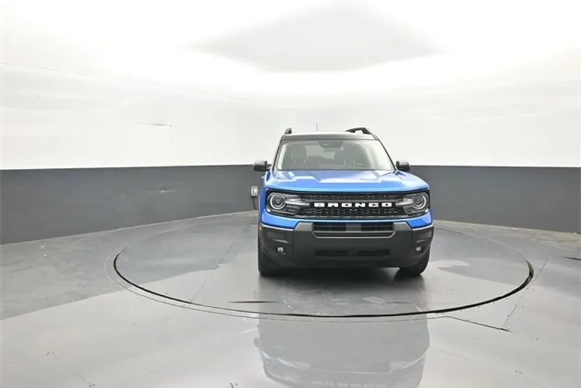 2025 Ford Bronco Sport Outer Banks photo 1