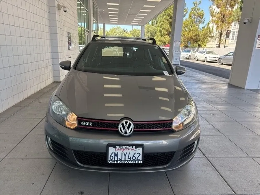 2011 Volkswagen Golf GTI Autobahn photo 1