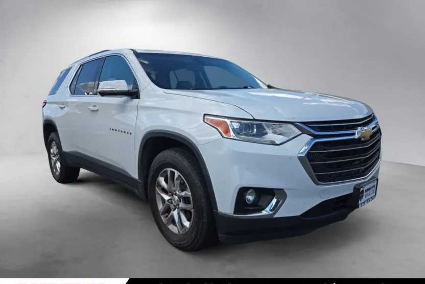 2018 Chevrolet Traverse Cloth 1LT photo 1