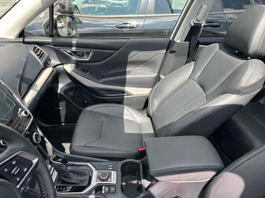 2024 Subaru Forester Limited photo 1