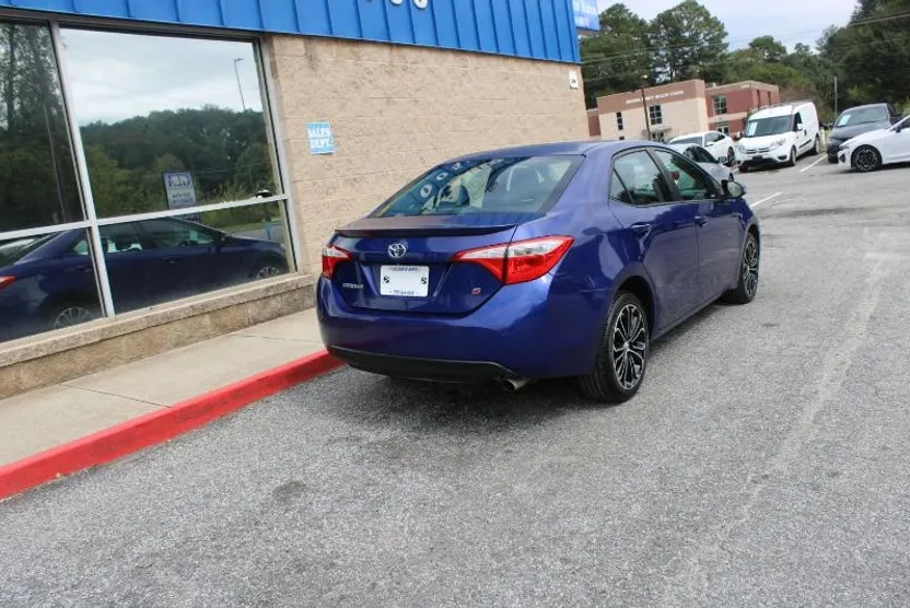 2014 Toyota Corolla LE Premium photo 1