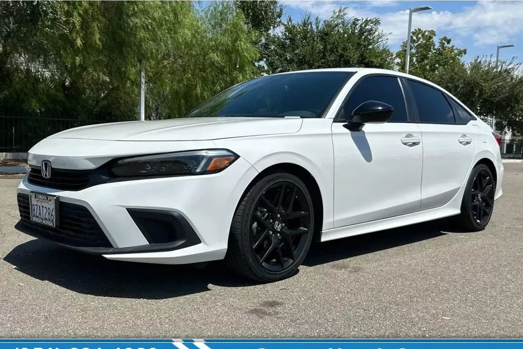 2022 Honda Civic Sport photo 1