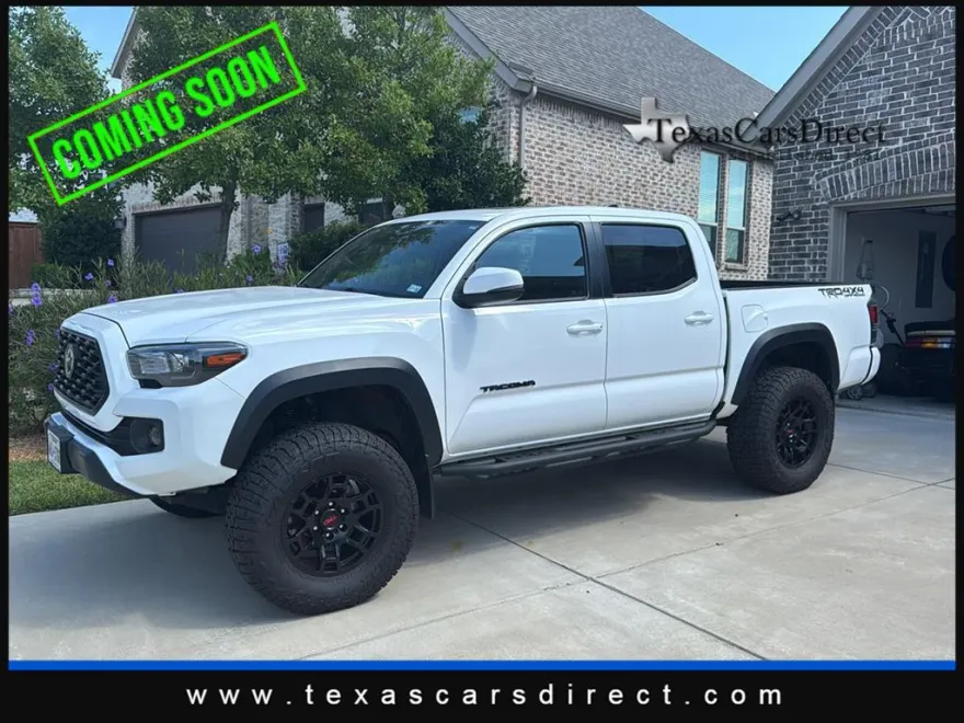 2020 Toyota Tacoma TRD Off-Road photo 1