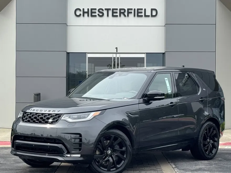 2025 Land Rover Discovery SE photo 1
