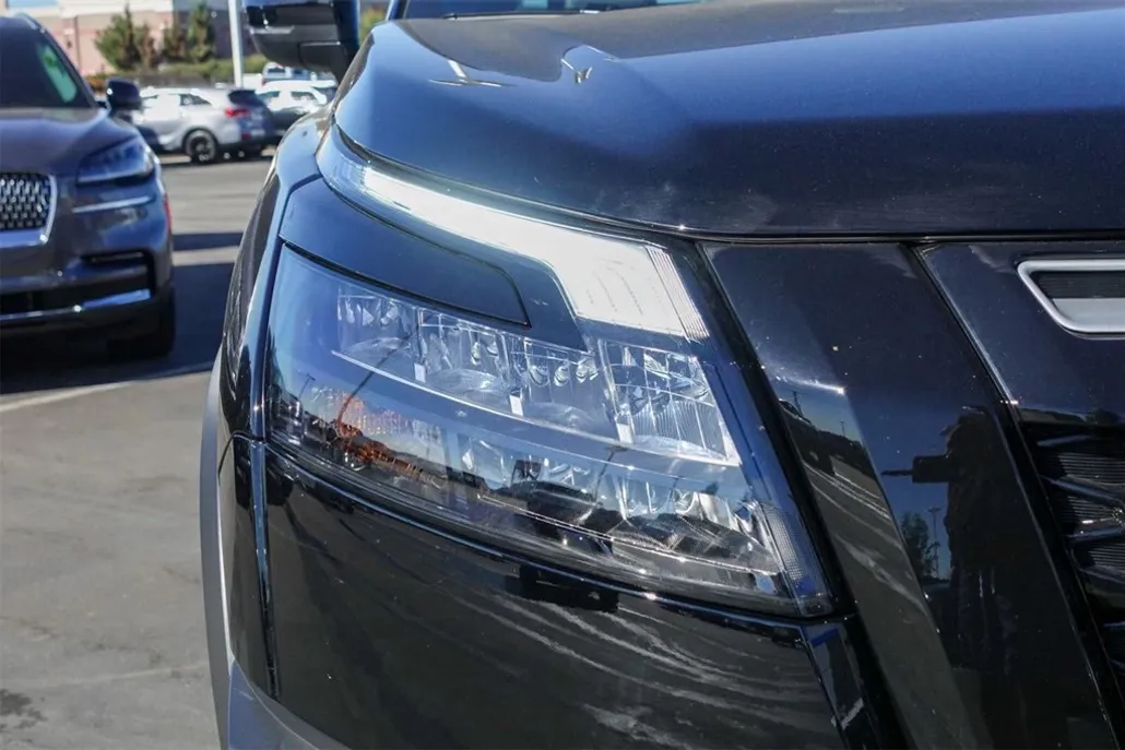 2025 Nissan Pathfinder Rock Creek photo 1