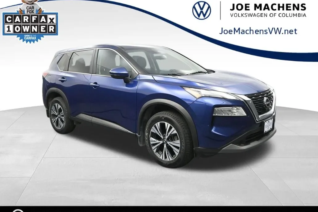 2022 Nissan Rogue SV photo 1