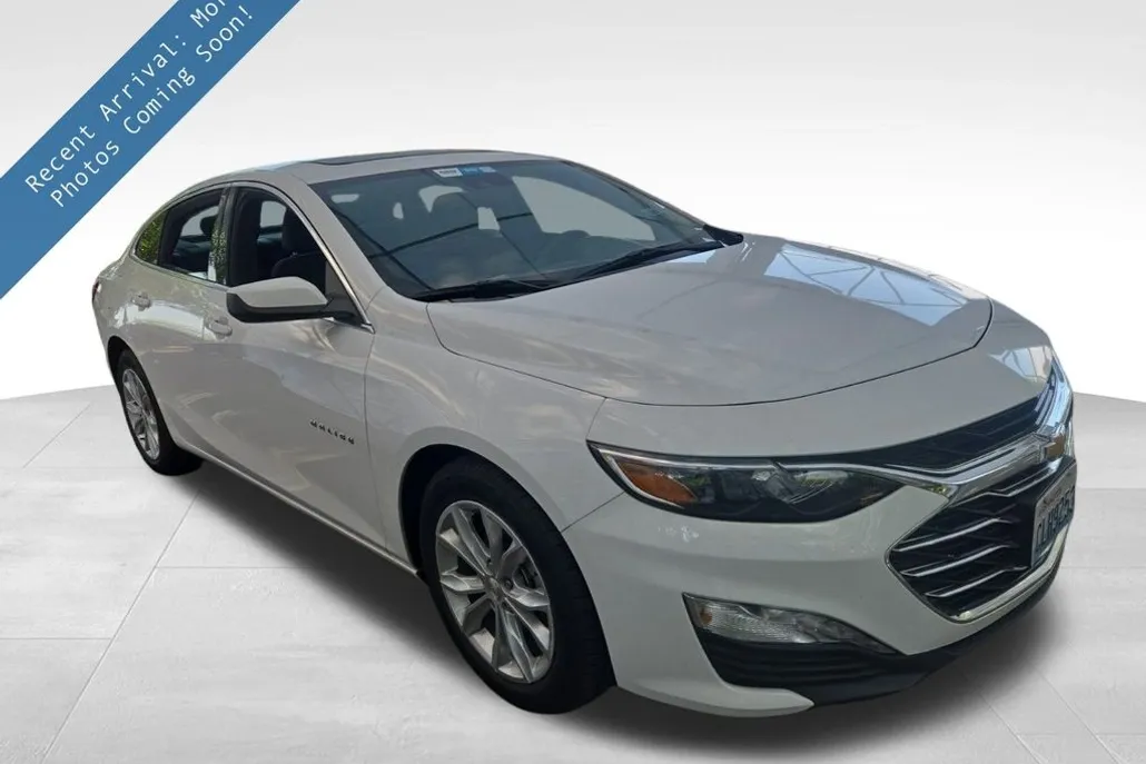 2024 Chevrolet Malibu 1LT photo 1