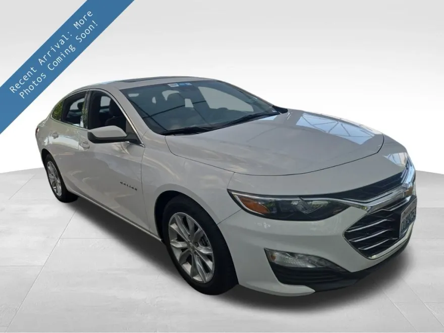 2024 Chevrolet Malibu 1LT photo 1
