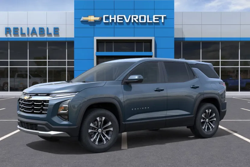 2026 Chevrolet Equinox LT photo 1