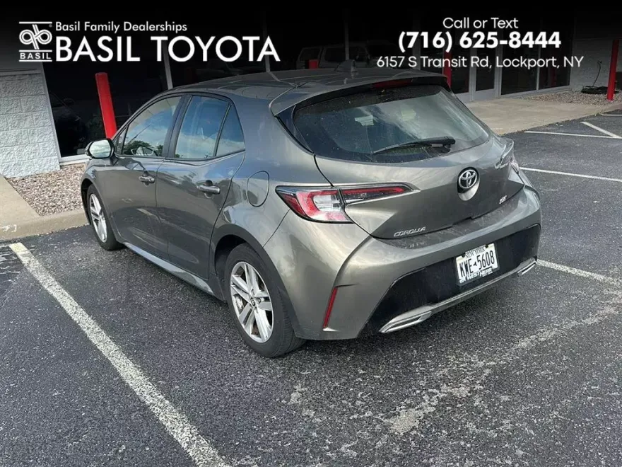 2019 Toyota Corolla SE photo 1