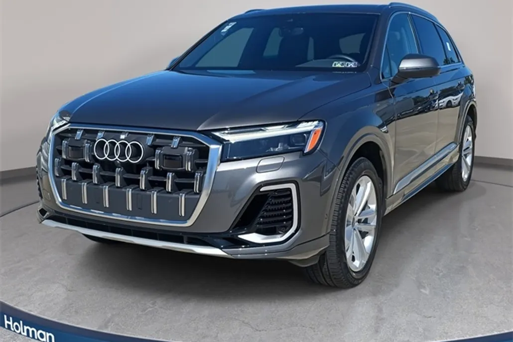 2025 Audi Q7 55 Premium Plus photo 1