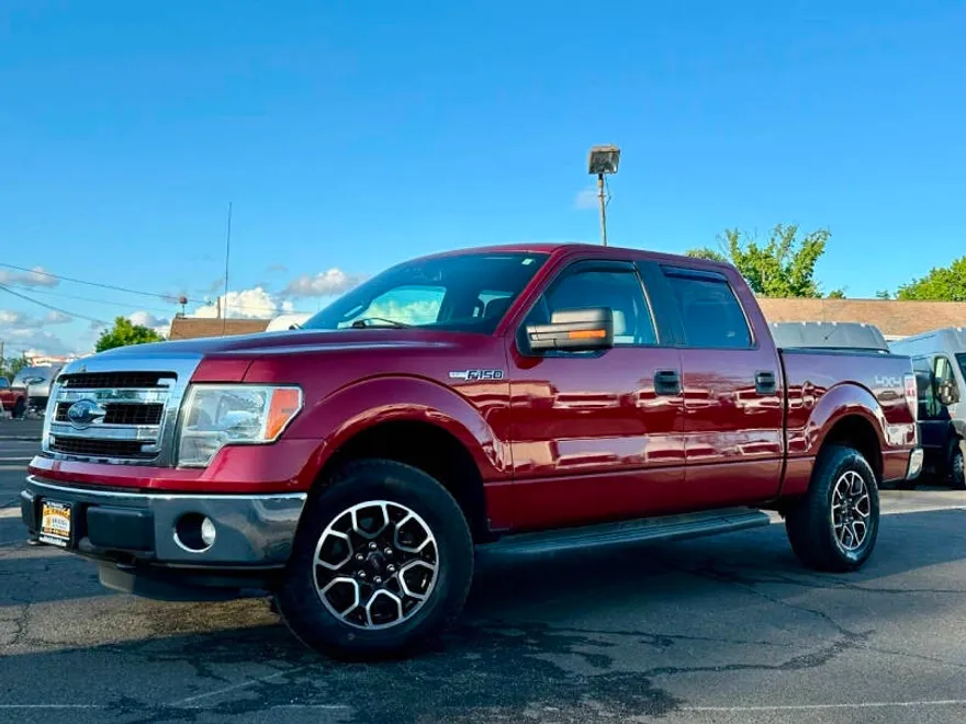 2014 Ford F-150 XLT photo 1