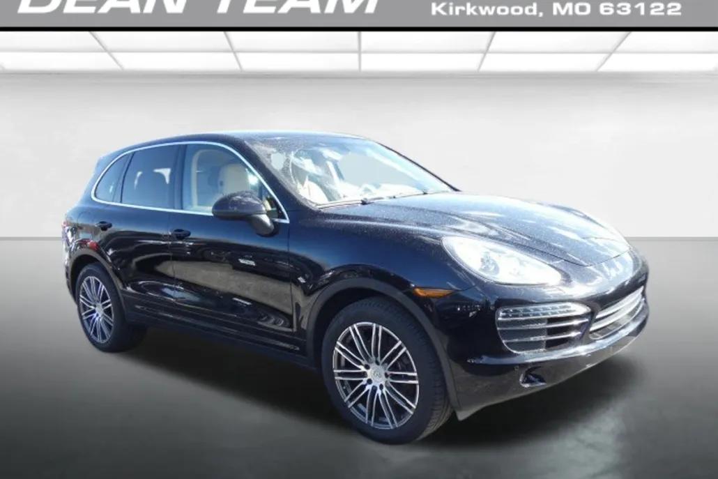 2013 Porsche Cayenne photo 1