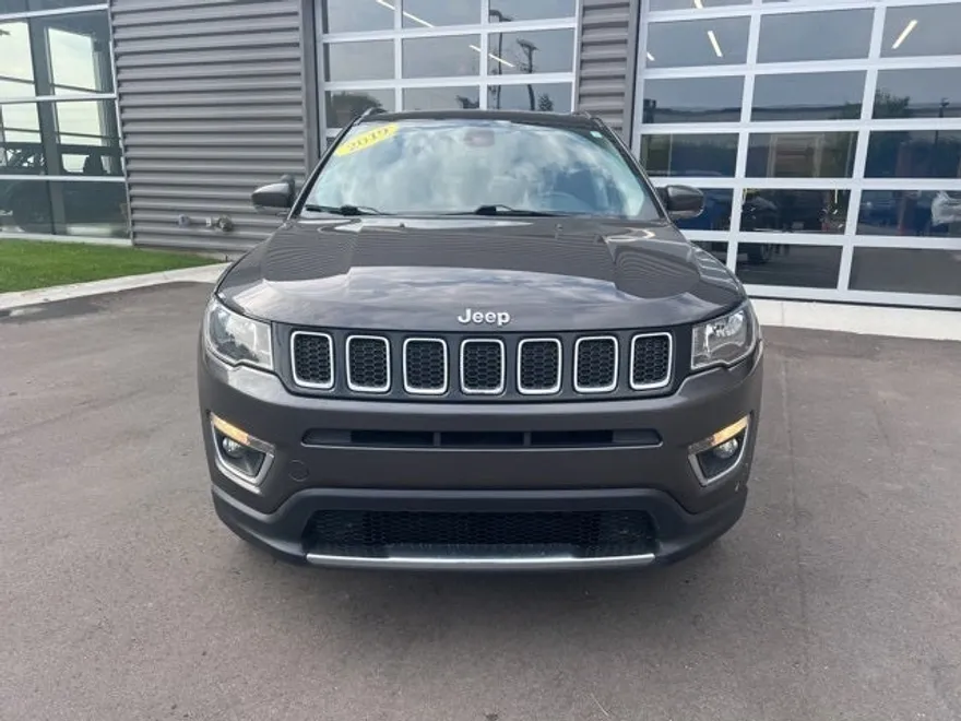 2019 Jeep Compass Limited photo 1