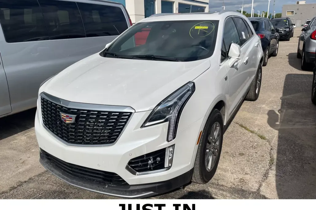 2021 Cadillac XT5 Premium Luxury photo 1