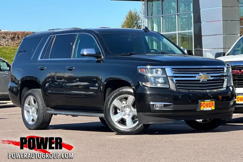 2018 Chevrolet Tahoe Premier photo 1