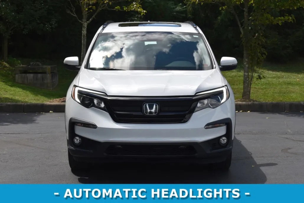2022 Honda Pilot Special Edition photo 1